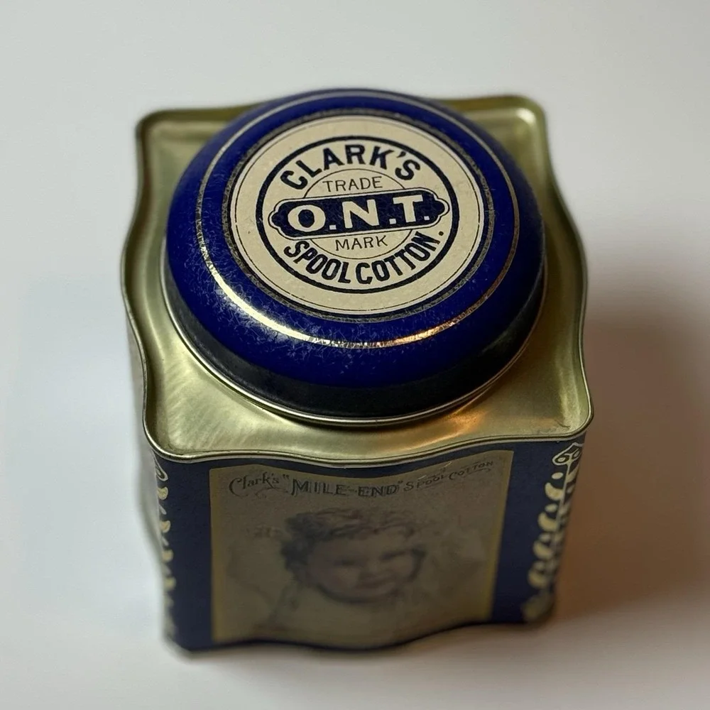 Vintage Clark's O.N.T. Spool Cotton Tin Blue Gold Advertising Sewing Can‎